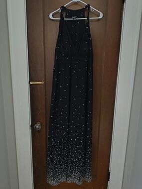 Glamour Black Maxi Dress with White Dot Ombre